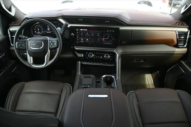 2024 GMC Sierra 2500HD 4WD Crew Cab Standard Bed Denali 2024 GMC Sierra 2500HD 4WD Crew Cab Standard Bed Denali