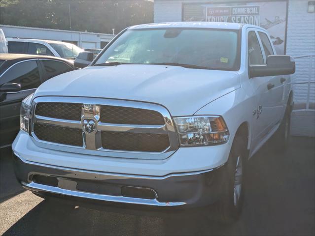 2024 RAM 1500 Classic Tradesman Crew Cab 4x4 57 Box