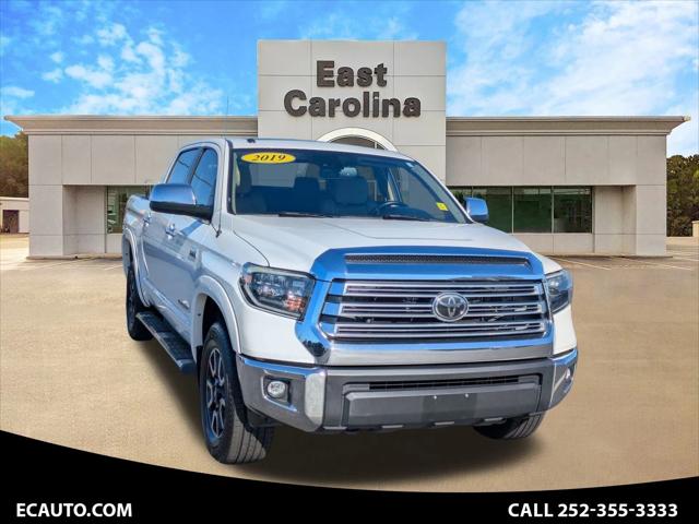 2019 Toyota Tundra SR5 5.7L V8 2019 Toyota Tundra SR5 5.7L V8