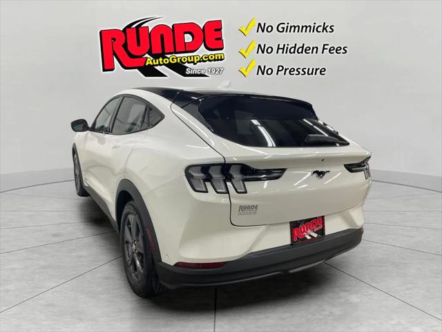 2021 Ford Mustang Mach-E Select 2021 Ford Mustang Mach-E Select