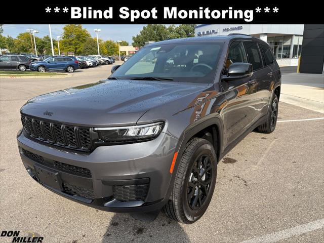 2025 Jeep Grand Cherokee L Altitude 4x4 2025 Jeep Grand Cherokee L Altitude 4x4