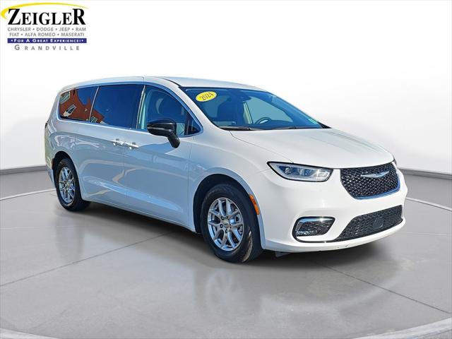 2024 Chrysler Pacifica Touring L 2024 Chrysler Pacifica Touring L