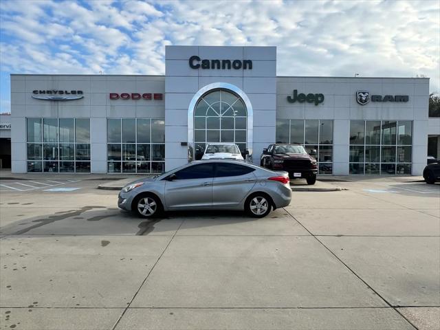 2013 Hyundai Elantra GLS 2013 Hyundai Elantra GLS