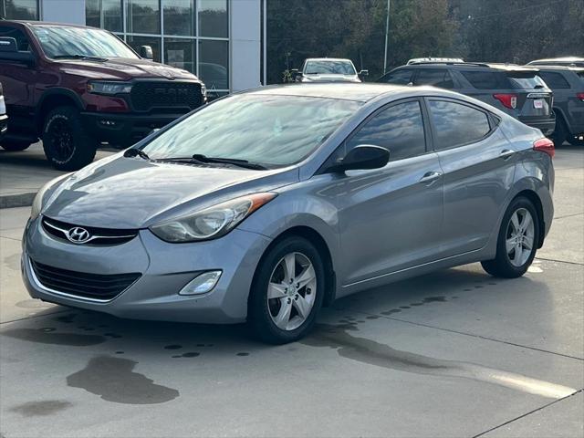 2013 Hyundai Elantra GLS 2013 Hyundai Elantra GLS