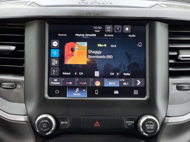 2024 RAM 2500 Big Horn Crew Cab 4x4 64 Box 2024 RAM 2500 Big Horn Crew Cab 4x4 64 Box