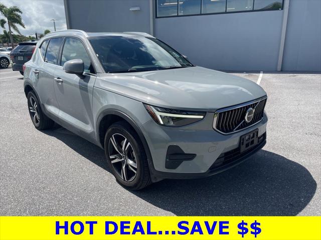 2024 Volvo XC40 B5 Core
