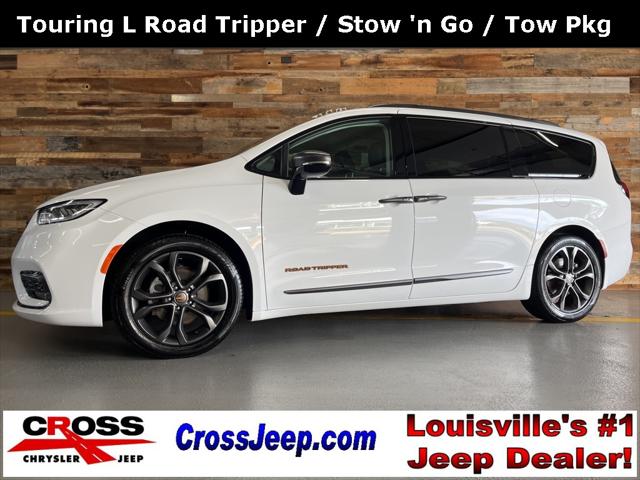 2024 Chrysler Pacifica Touring L 2024 Chrysler Pacifica Touring L