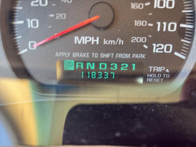 2004 Chevrolet Impala LS