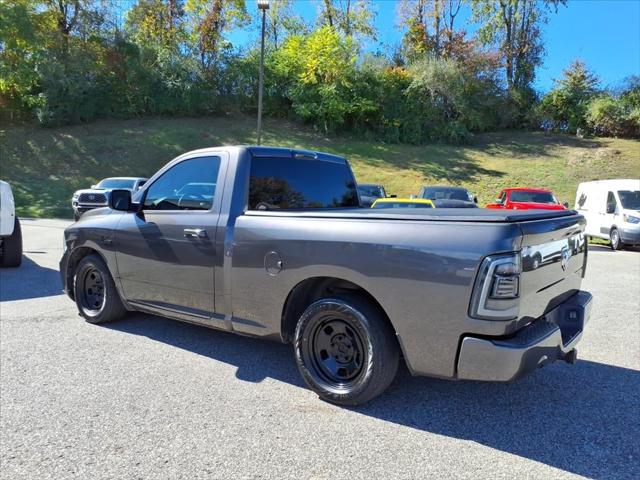 2017 RAM 1500 Express Regular Cab 4x4 64 Box 2017 RAM 1500 Express Regular Cab 4x4 64 Box
