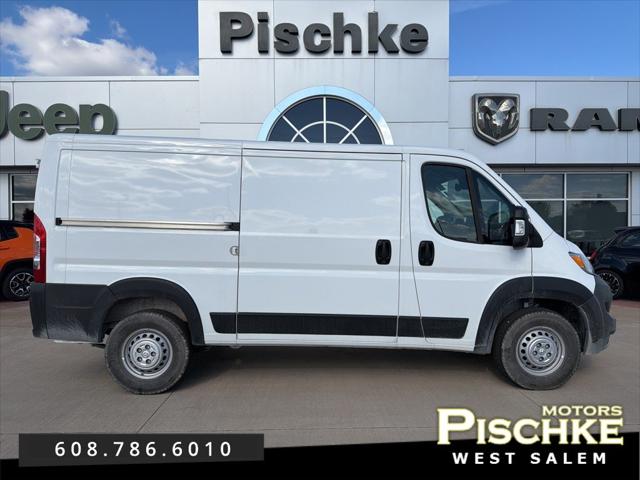2025 RAM ProMaster 2500 Cargo Van Tradesman Low Roof 136 WB w/Pass Seat