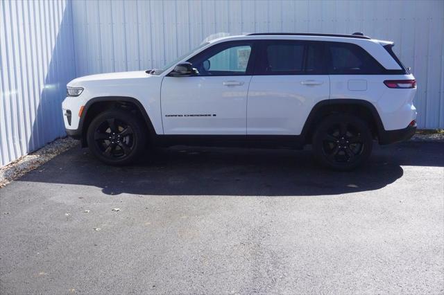 2023 Jeep Grand Cherokee Altitude 4x4 2023 Jeep Grand Cherokee Altitude 4x4