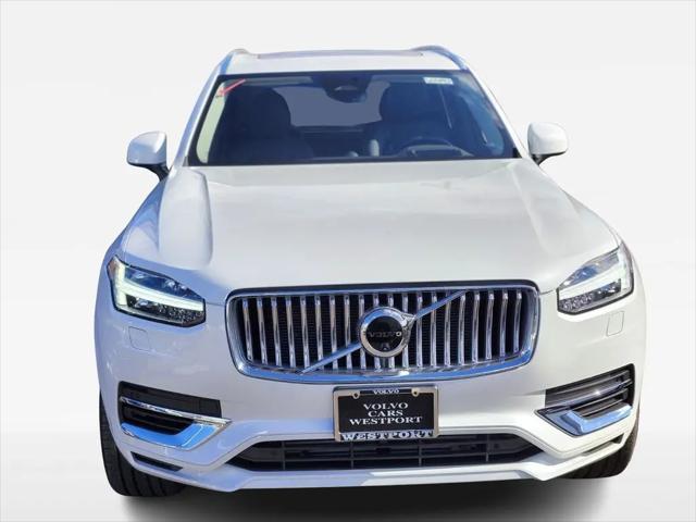 2025 Volvo XC90 Plug-In Hybrid T8 Ultra 6-Seater