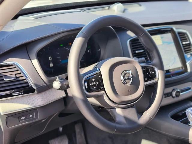 2025 Volvo XC90 Plug-In Hybrid T8 Ultra 6-Seater