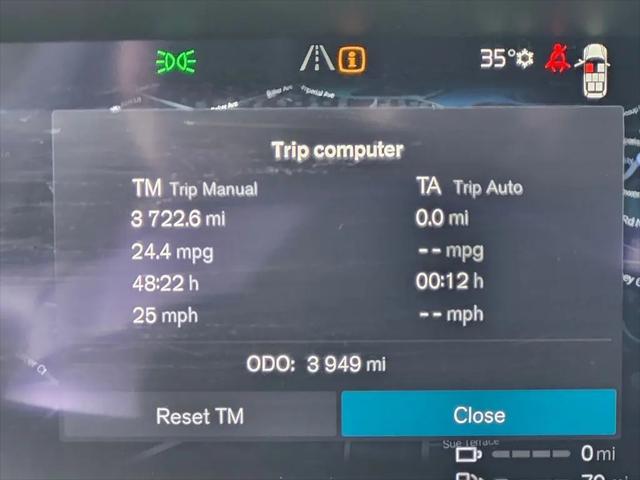 2025 Volvo XC90 Plug-In Hybrid T8 Ultra 6-Seater