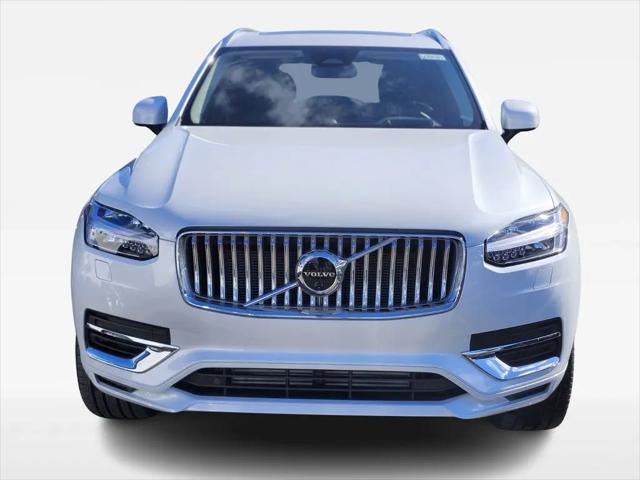2025 Volvo XC90 Plug-In Hybrid T8 Ultra 6-Seater