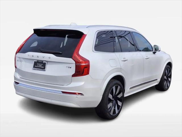 2025 Volvo XC90 Plug-In Hybrid T8 Ultra 6-Seater