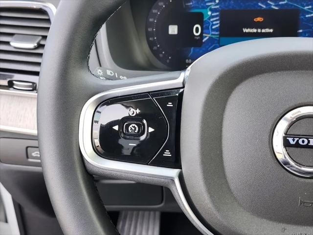 2025 Volvo XC90 Plug-In Hybrid T8 Ultra 6-Seater