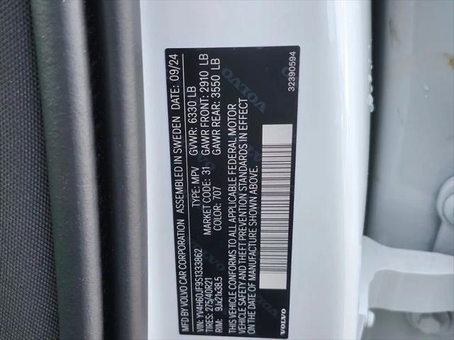 2025 Volvo XC90 Plug-In Hybrid T8 Ultra 6-Seater