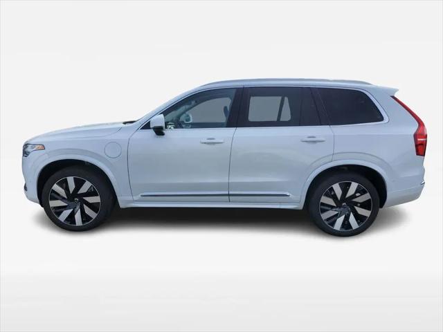 2025 Volvo XC90 Plug-In Hybrid T8 Ultra 6-Seater