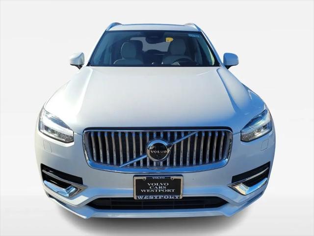 2025 Volvo XC90 Plug-In Hybrid T8 Ultra 6-Seater