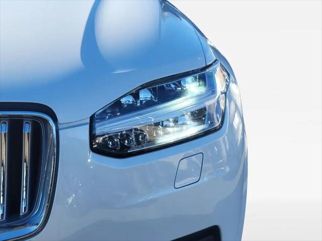 2025 Volvo XC90 Plug-In Hybrid T8 Ultra 6-Seater