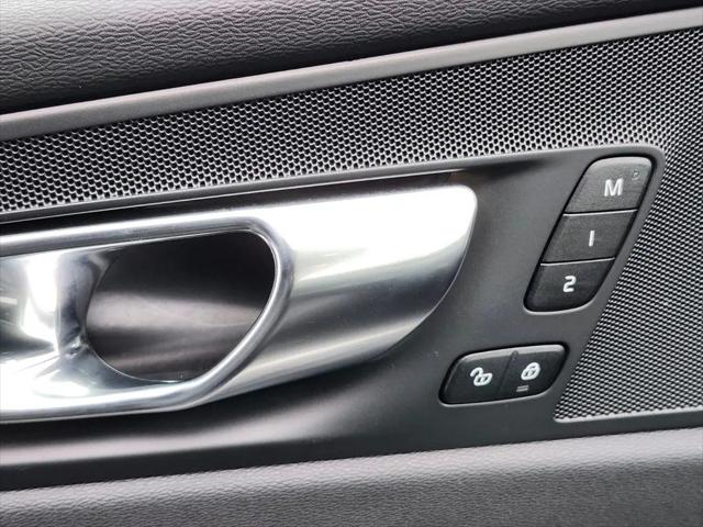2025 Volvo XC60 Plug-In Hybrid Plus, T8 AWD Electric/Gasoline, Dark