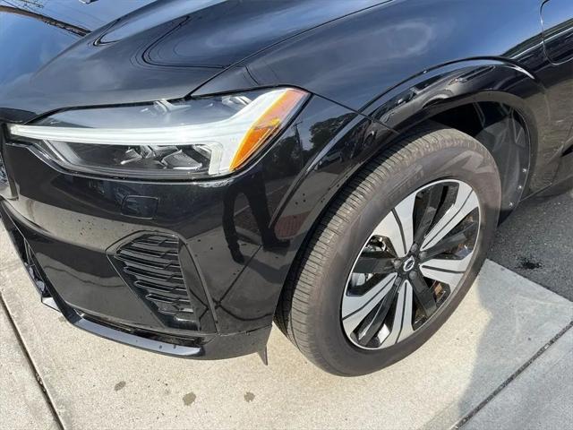 2025 Volvo XC60 Plug-In Hybrid Core, T8 AWD Electric/Gasoline, Dark
