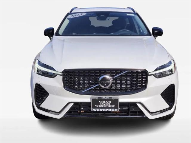 2025 Volvo XC60 Plug-In Hybrid Ultra, T8 AWD Electric/Gasoline, Dark