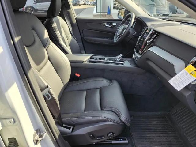 2025 Volvo XC60 Plug-In Hybrid Ultra, T8 AWD Electric/Gasoline, Dark