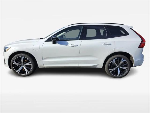 2025 Volvo XC60 Plug-In Hybrid Ultra, T8 AWD Electric/Gasoline, Dark