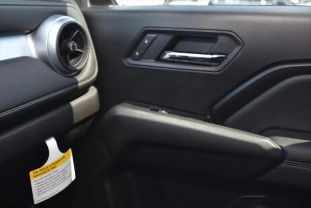 2026 Chevrolet Colorado LT, 4WD
