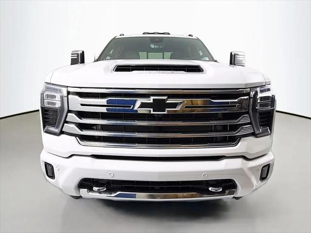 2026 Chevrolet Silverado 3500HD Crew Cab, Long Bed, High Country Dual Rear Wheel, RWD