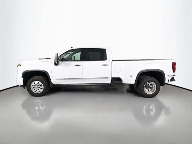2026 Chevrolet Silverado 3500HD Crew Cab, Long Bed, High Country Dual Rear Wheel, RWD