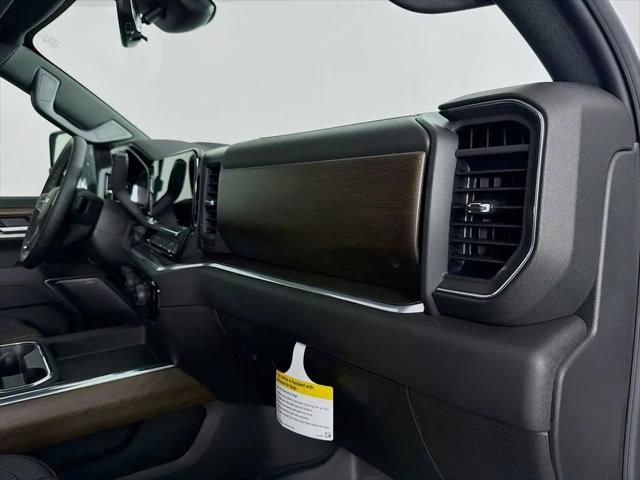 2026 Chevrolet Silverado 3500HD Crew Cab, Long Bed, High Country Dual Rear Wheel, RWD