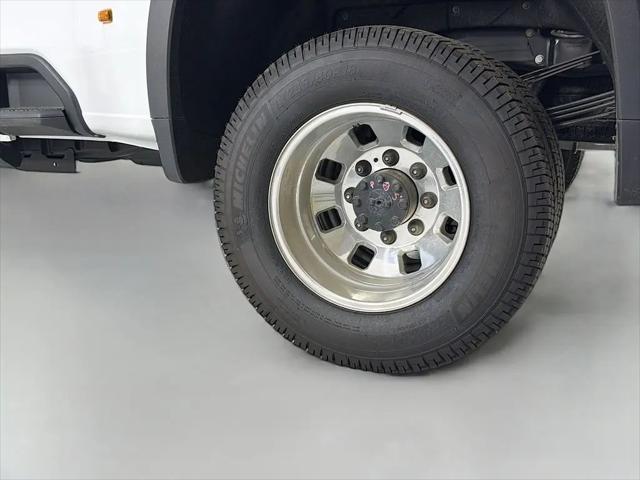 2026 Chevrolet Silverado 3500HD Crew Cab, Long Bed, High Country Dual Rear Wheel, RWD