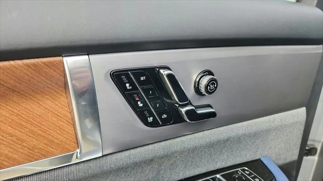 2026 Cadillac iQ Premium Luxury
