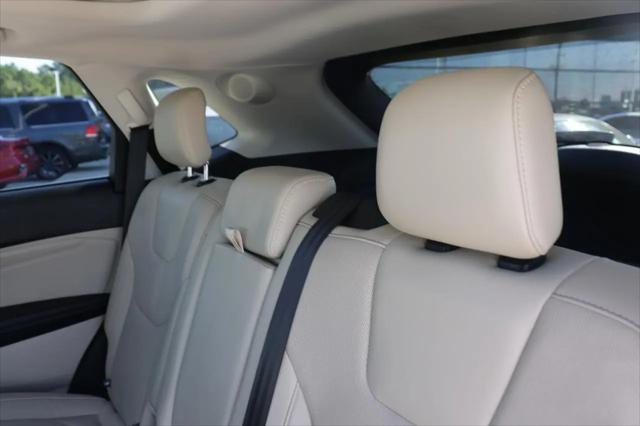 2016 Ford Edge Titanium
