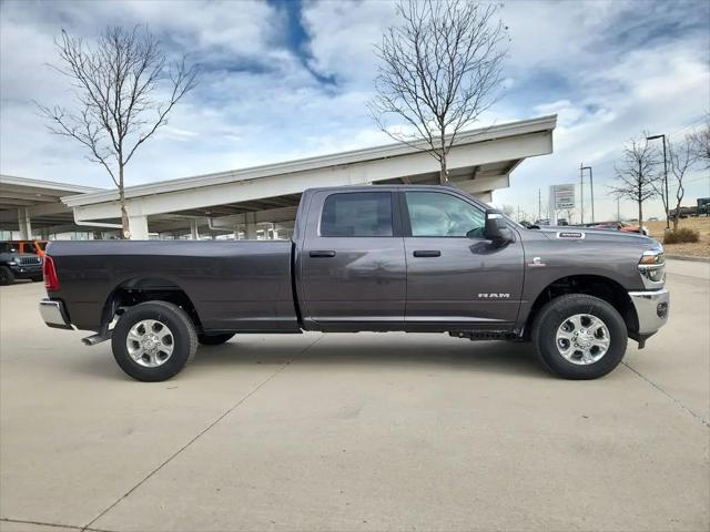 2026 Ram 3500 Big Horn Crew Cab 4x4 8' Box