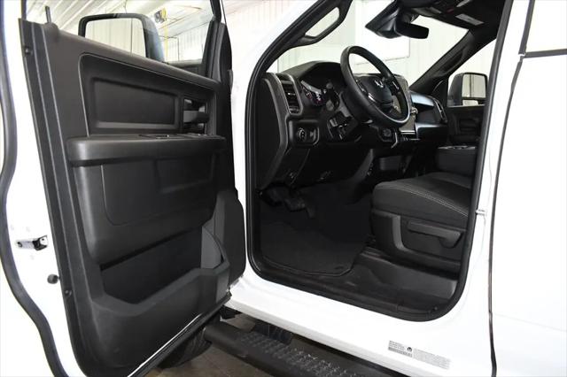 2026 Ram 2500 Tradesman Crew Cab 4x4 8' Box