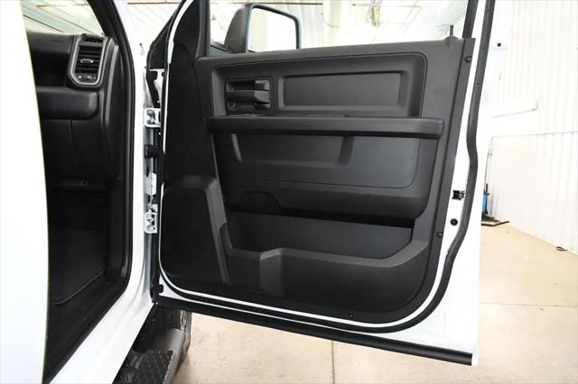 2026 Ram 2500 Tradesman Crew Cab 4x4 8' Box