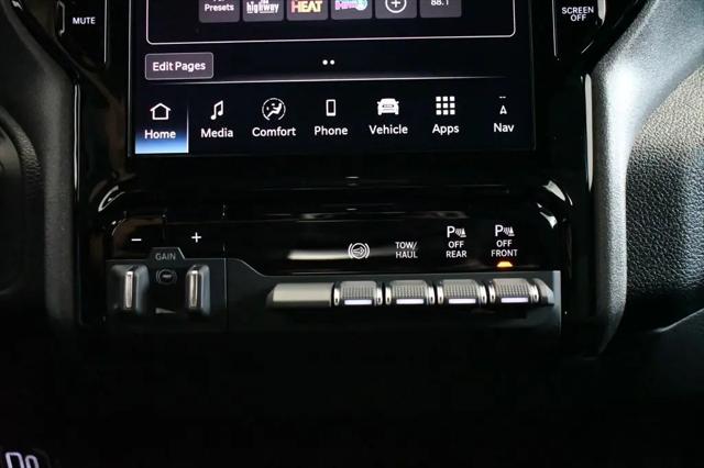 2026 Ram 2500 Tradesman Crew Cab 4x4 8' Box