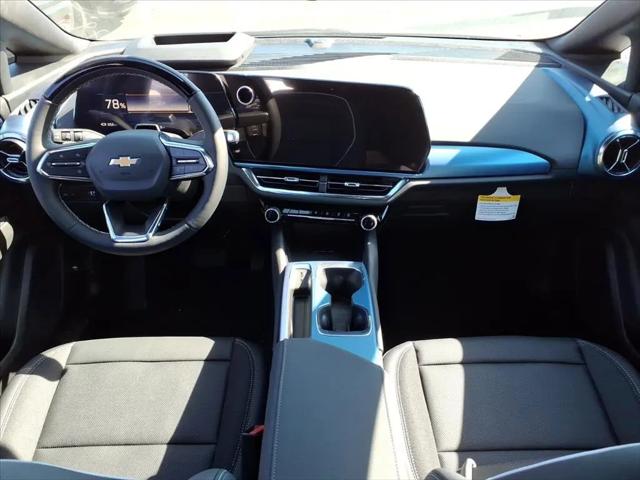 2025 Chevrolet Equinox LT 2