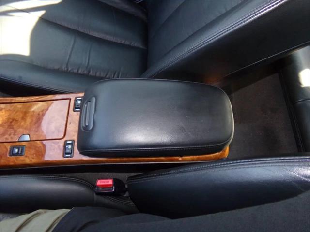 2003 INFINITI I35 Luxury