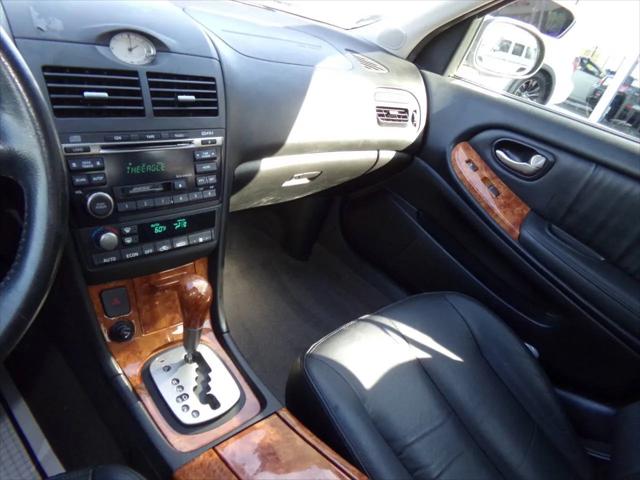 2003 INFINITI I35 Luxury
