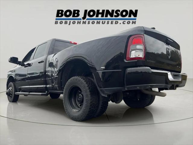 2022 Ram 3500 Big Horn Crew Cab 4x4 8' Box