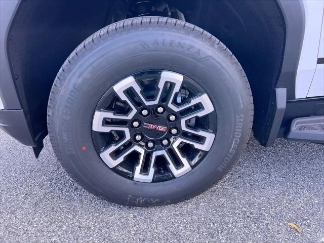 2026 GMC Sierra Standard Range Elevation