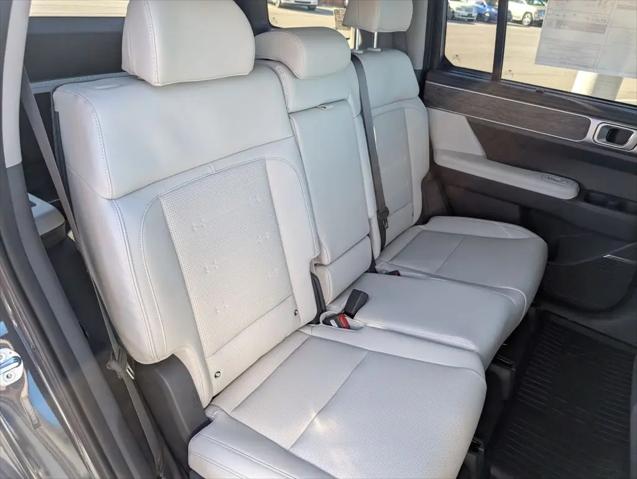 2026 Hyundai Santa Fe Hybrid Limited 7 Passenger