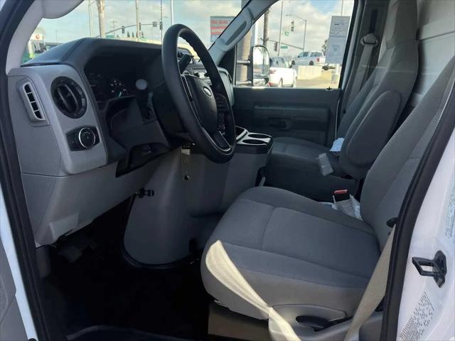 2026 Ford E-350 Cutaway E-Series Cutaway