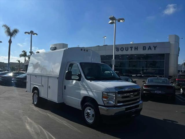 2026 Ford E-350 Cutaway E-Series Cutaway