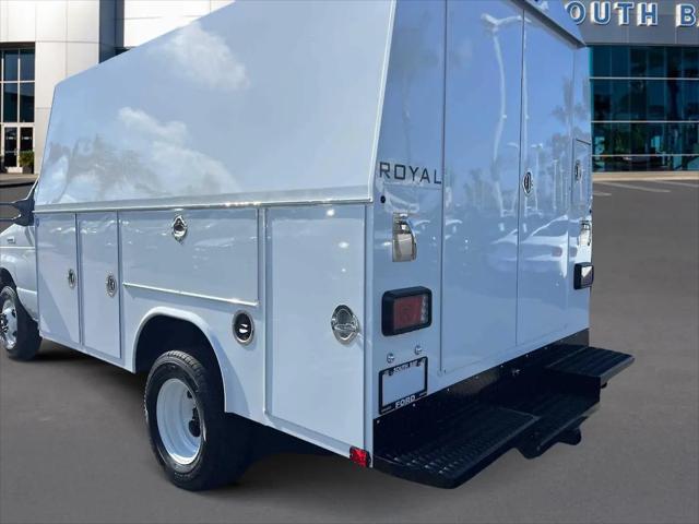 2026 Ford E-350 Cutaway E-Series Cutaway